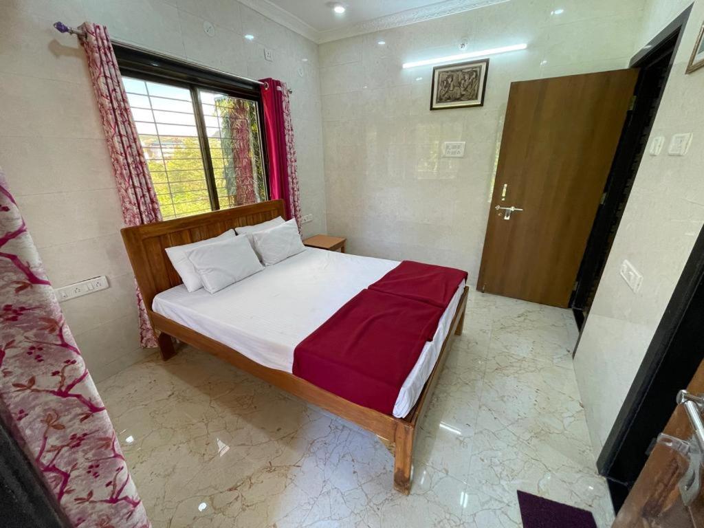 Hotel Phoenix لونافالا المظهر الخارجي الصورة