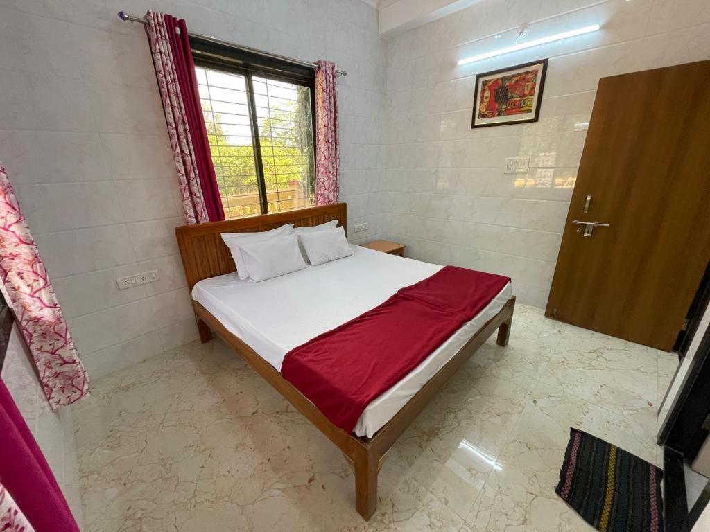 Hotel Phoenix لونافالا المظهر الخارجي الصورة