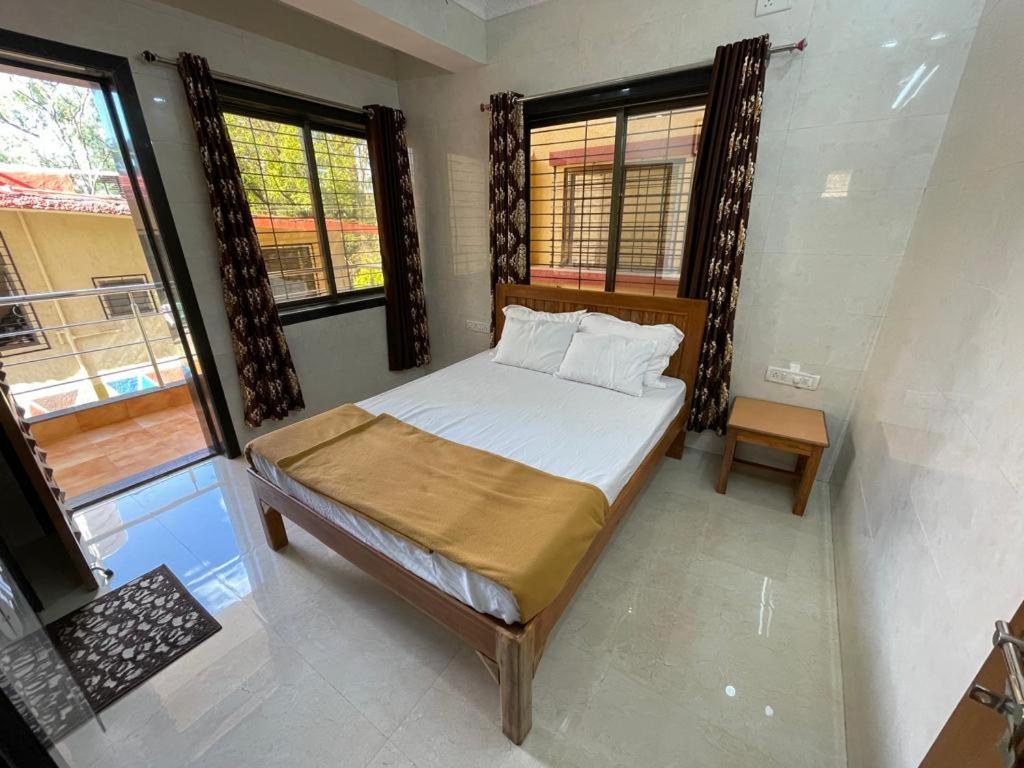 Hotel Phoenix لونافالا المظهر الخارجي الصورة